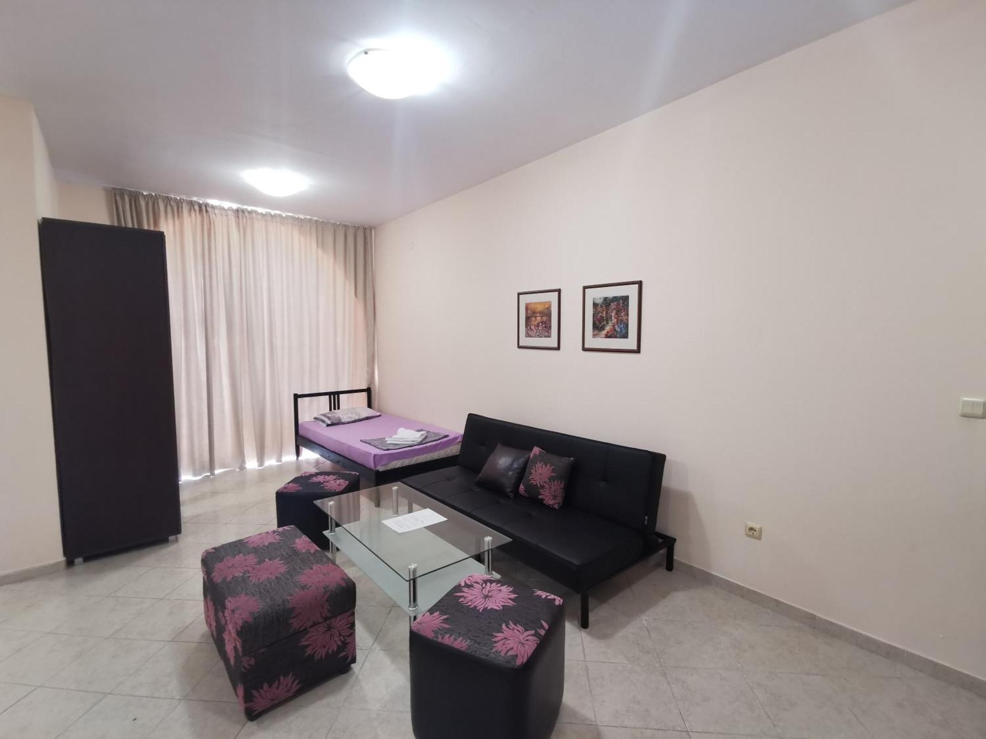 Rose Garden Omax Apartments Pantai Sunny Bagian luar foto